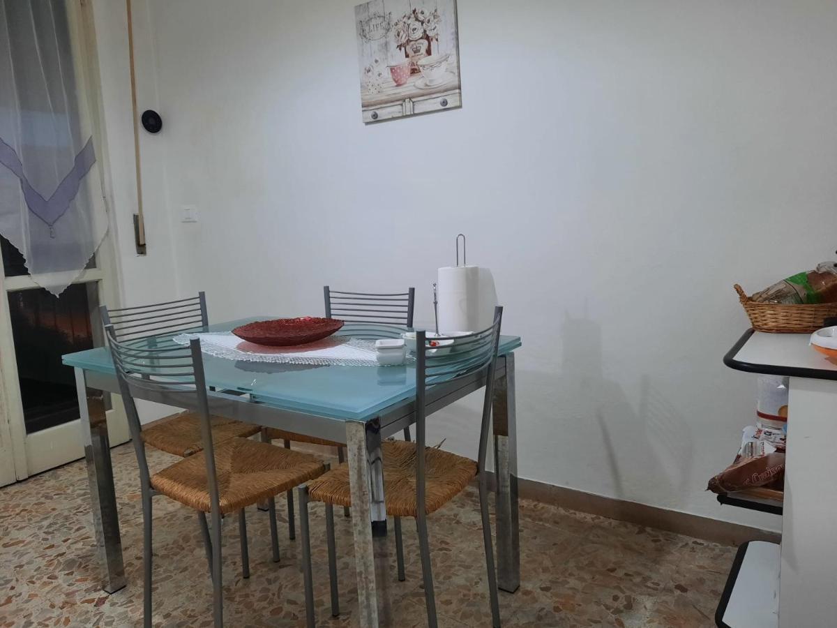 Porta A Mare Station Apartman Pisa Kültér fotó